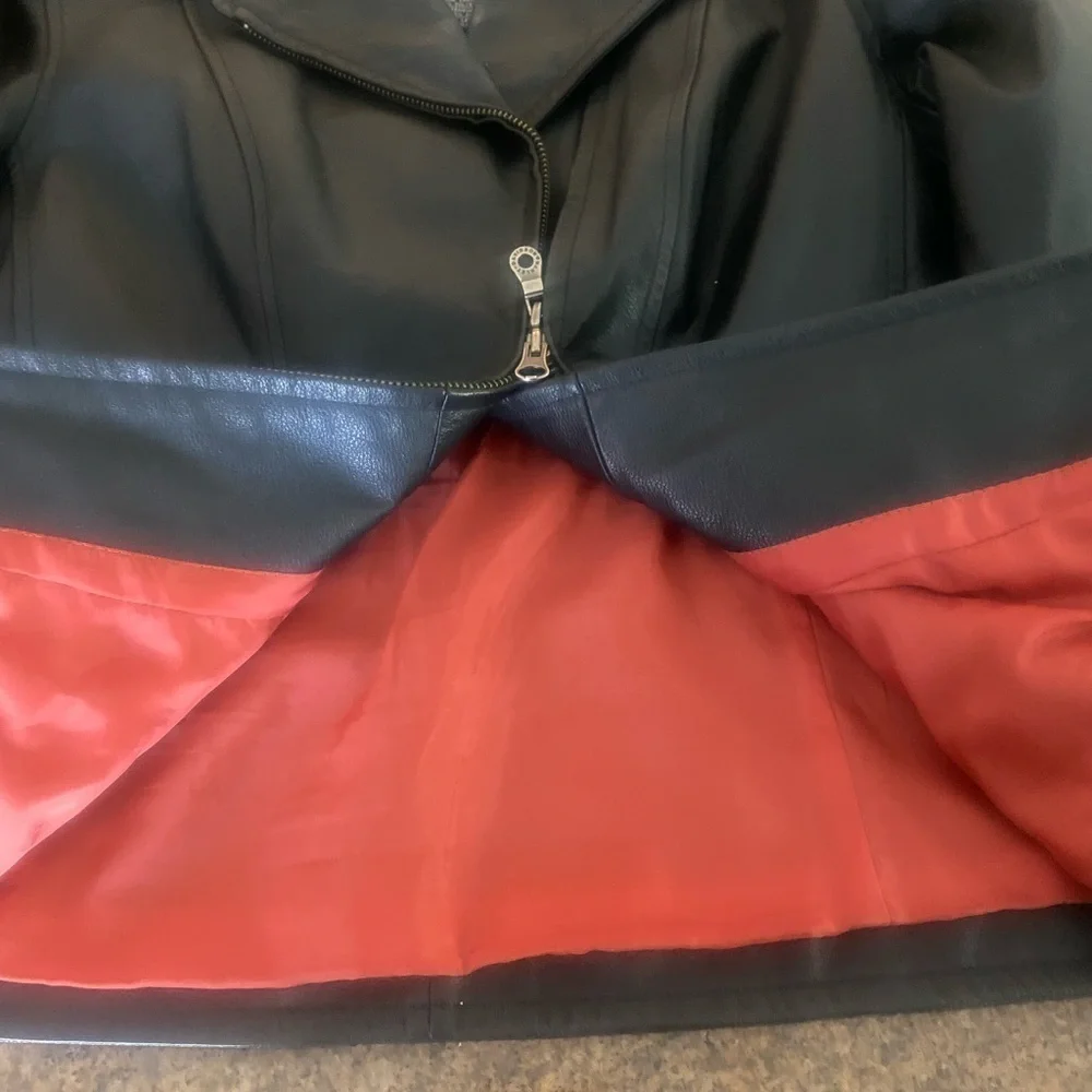 Harley Davidson Women’s Eagle Bling Leather Jacket​​​​​​​​​ - Picture 8 of 10